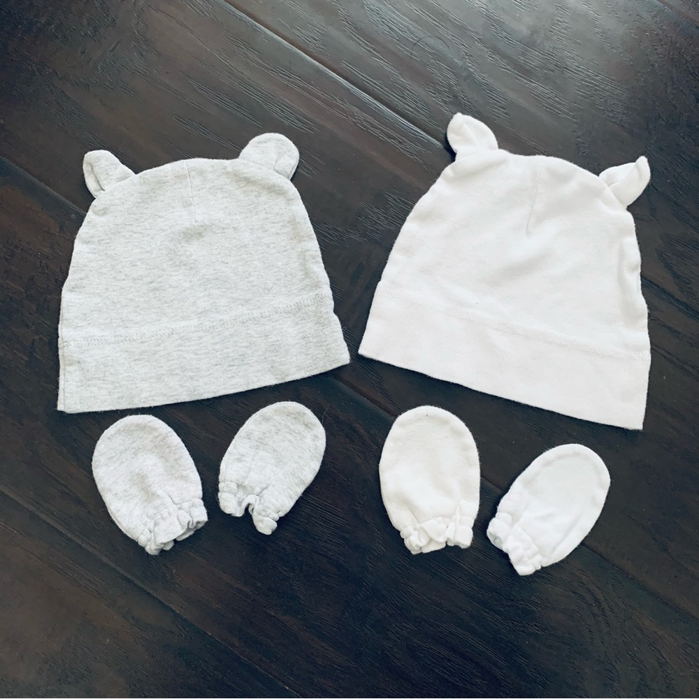 Carter's Just One You® 2pk Bear Hats & Mittens for Baby Boys or Girls